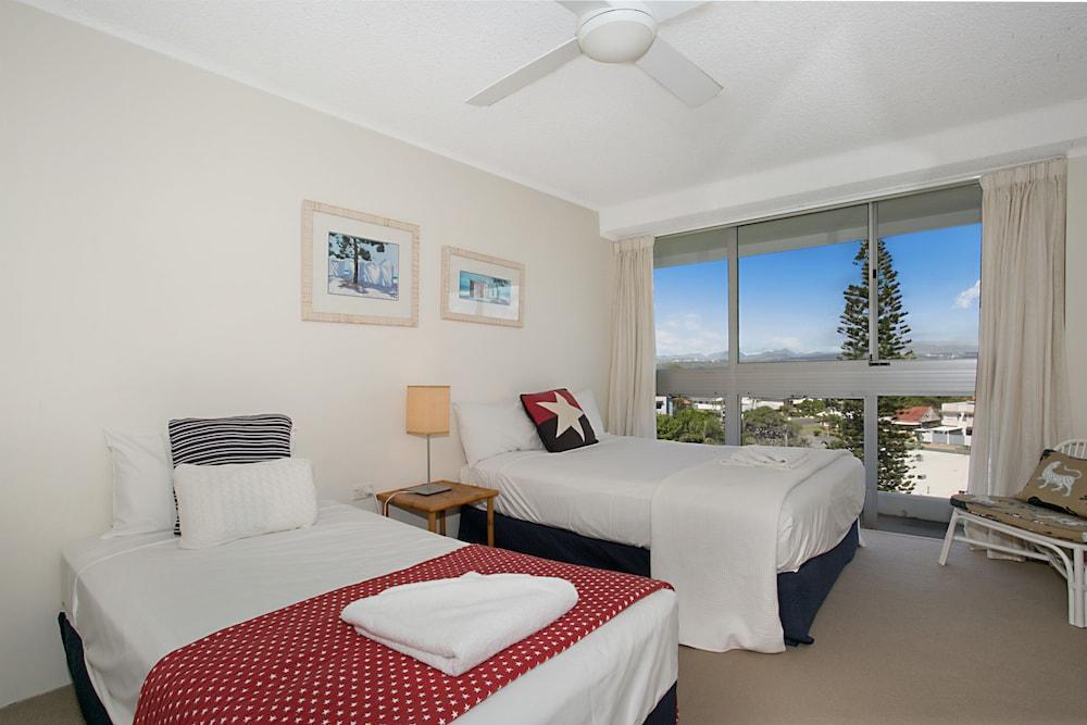 Wyuna Beachfront Holiday Apartments Gold Coast Buitenkant foto