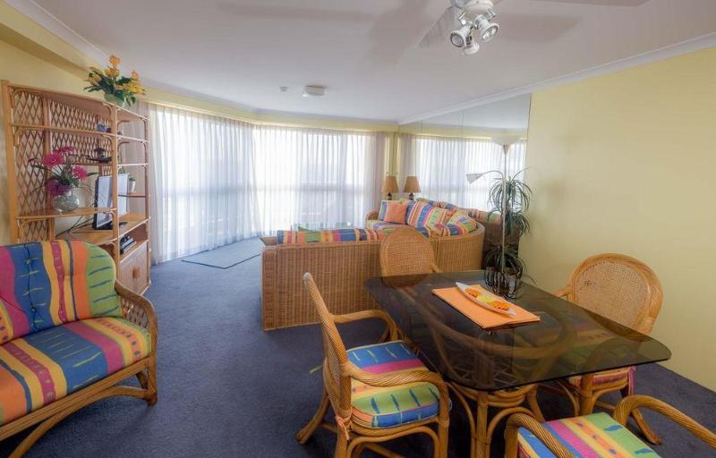 Wyuna Beachfront Holiday Apartments Gold Coast Buitenkant foto